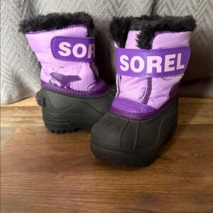 Sorel Toddler Boots in Purple and Black
